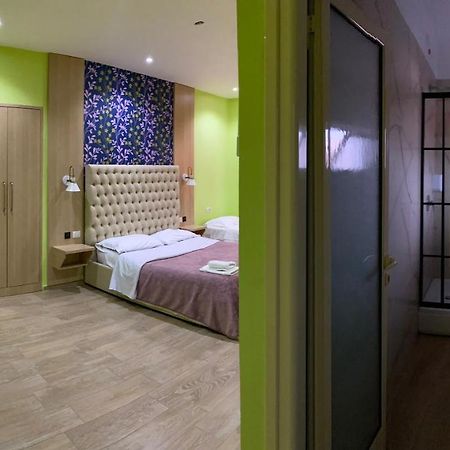 Pilo Lala Hotel Lushnjë エクステリア 写真